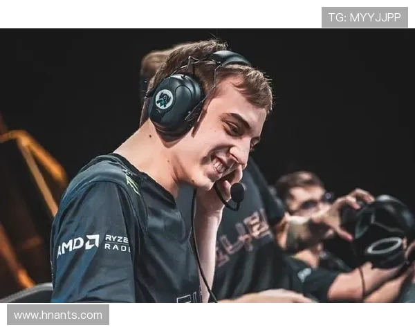 以Caps中路为核心，探讨战术布局与选手表现对赛事胜负的深远影响